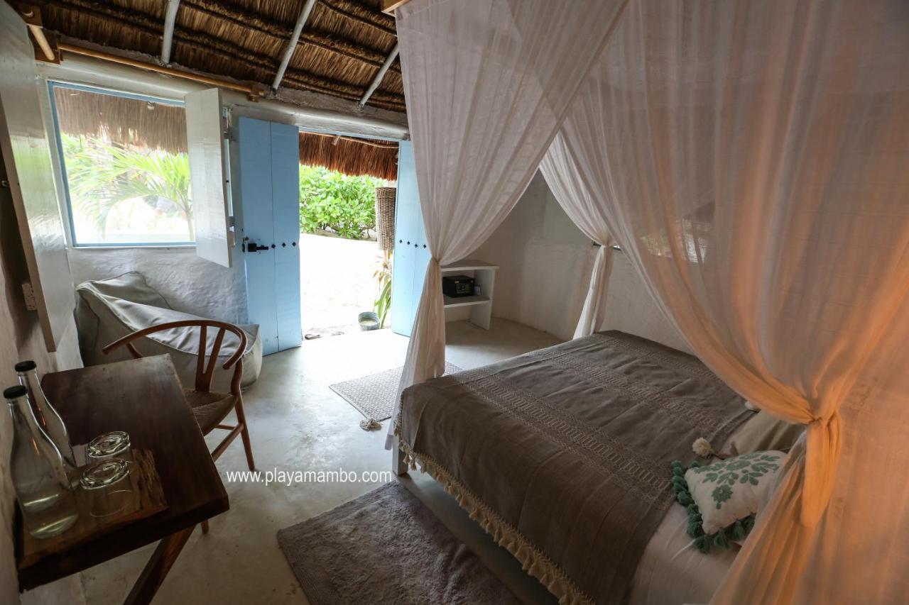 Playa Mambo Eco Cabanas Hotel Tulum Bagian luar foto