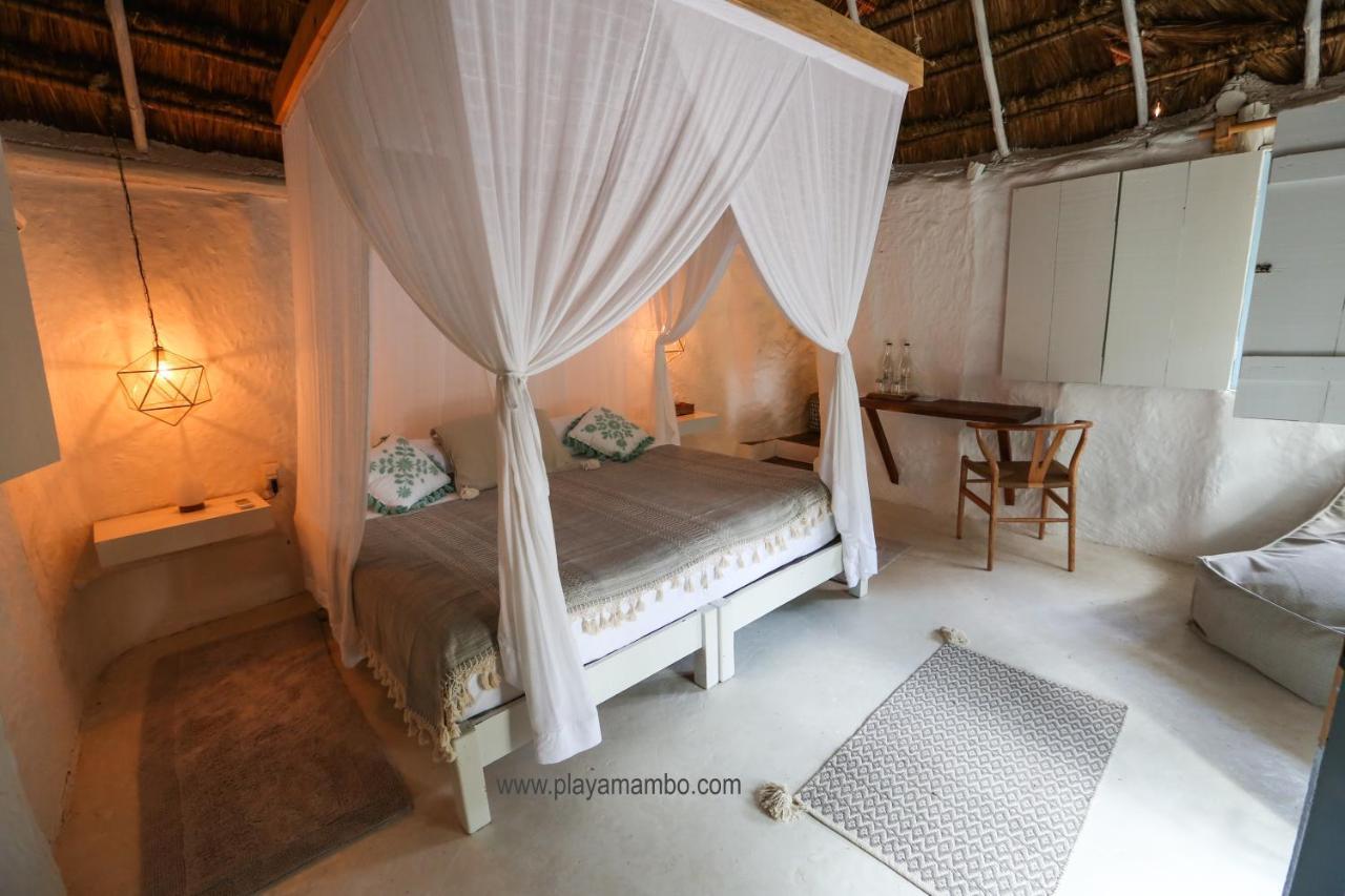 Playa Mambo Eco Cabanas Hotel Tulum Bagian luar foto