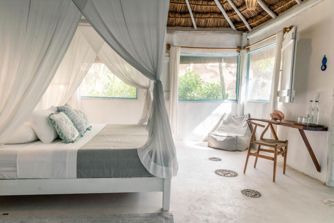 Playa Mambo Eco Cabanas Hotel Tulum Bagian luar foto